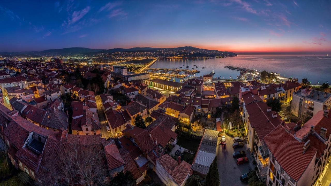 Istrian Old Town Apartment コペル エクステリア 写真