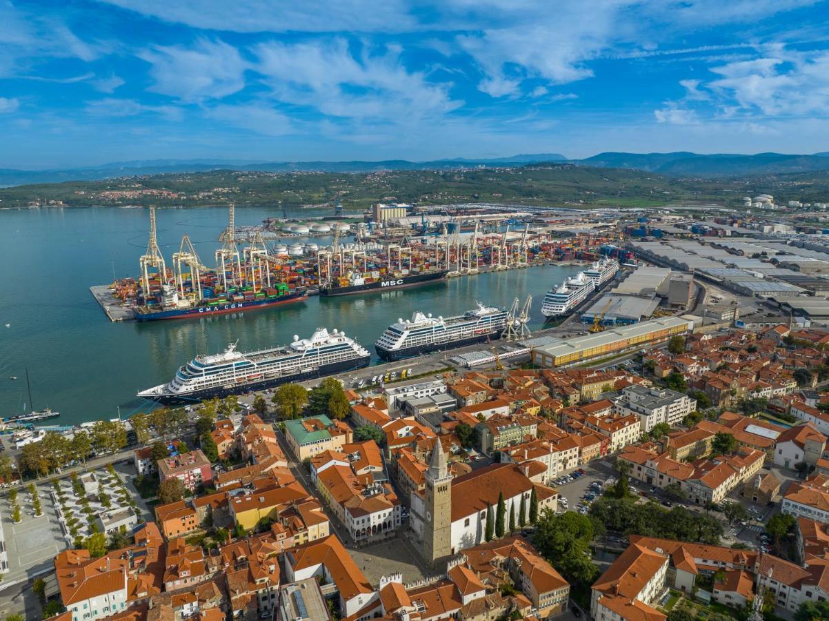 Istrian Old Town Apartment コペル エクステリア 写真